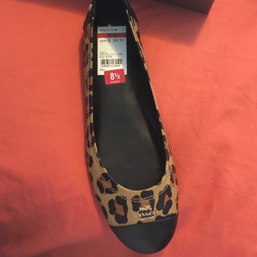 Authentic coach cheetah print flats. *never used*