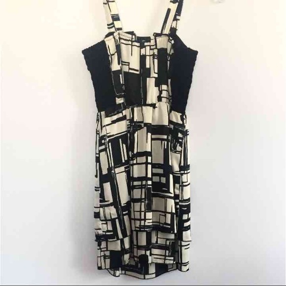 NWOT Block Dress - Picture 2 of 2