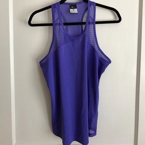 Nike dry fit tank