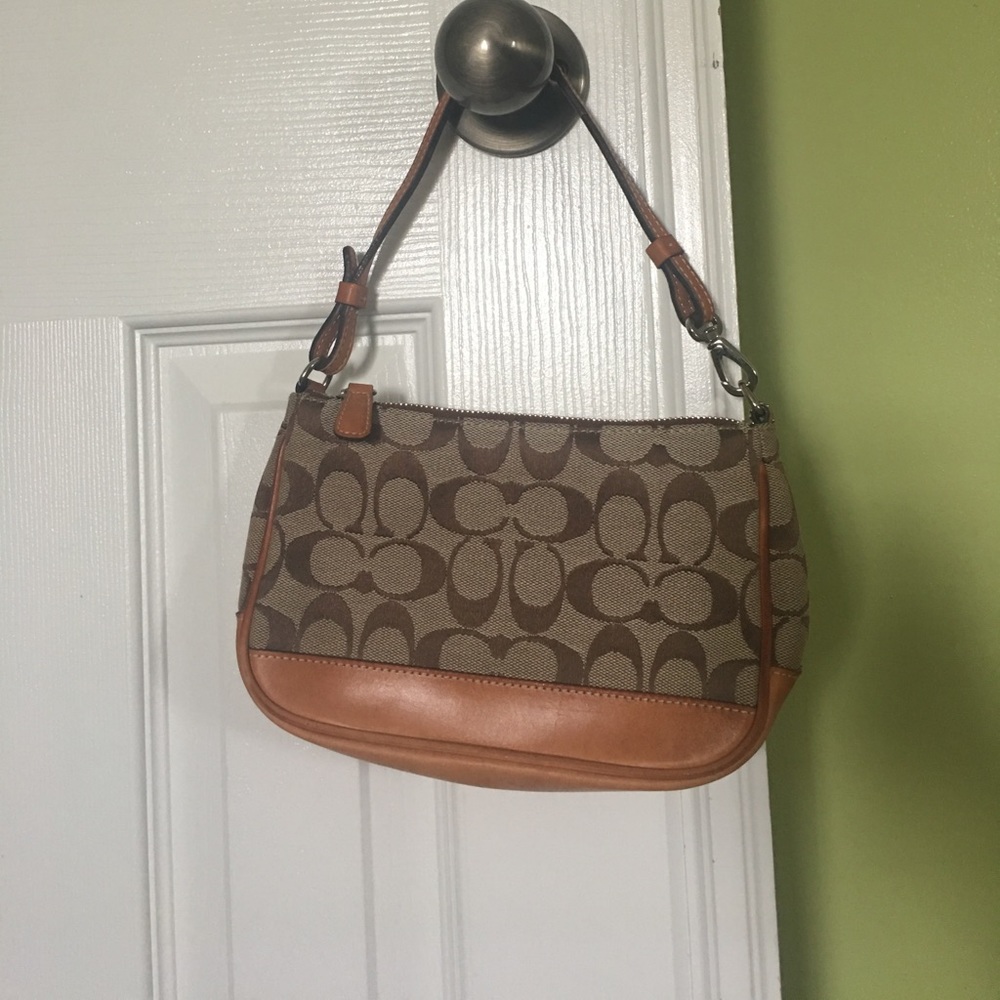 Coach mini shoulder bag