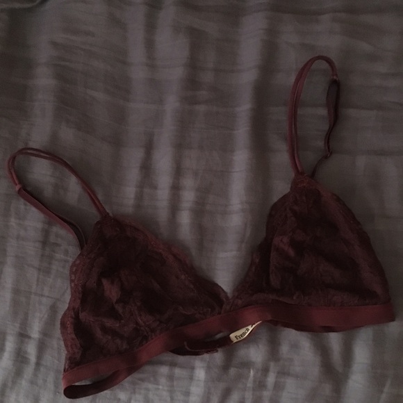 Large Fly Affair Burgandy Bandeau - Picture 3 of 5