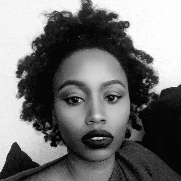 Meet your Posher, Brianca - Picture 1 of 1