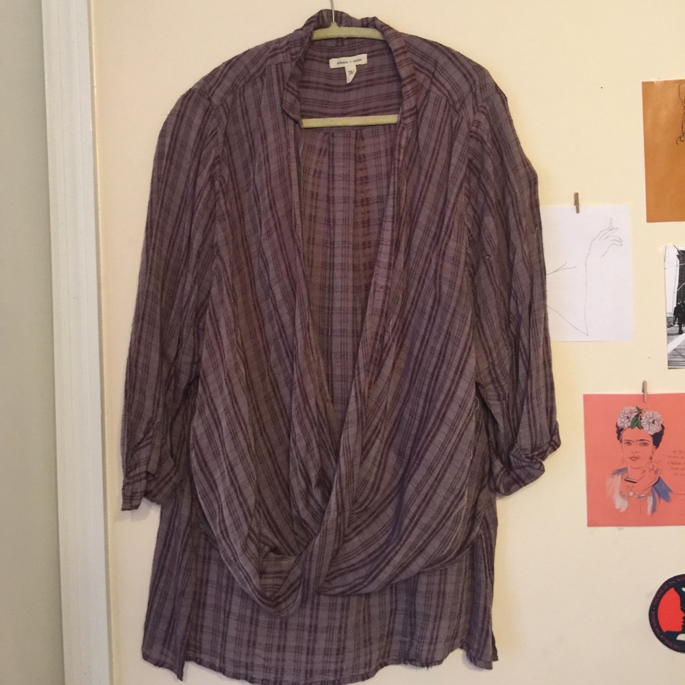Plaid twist top