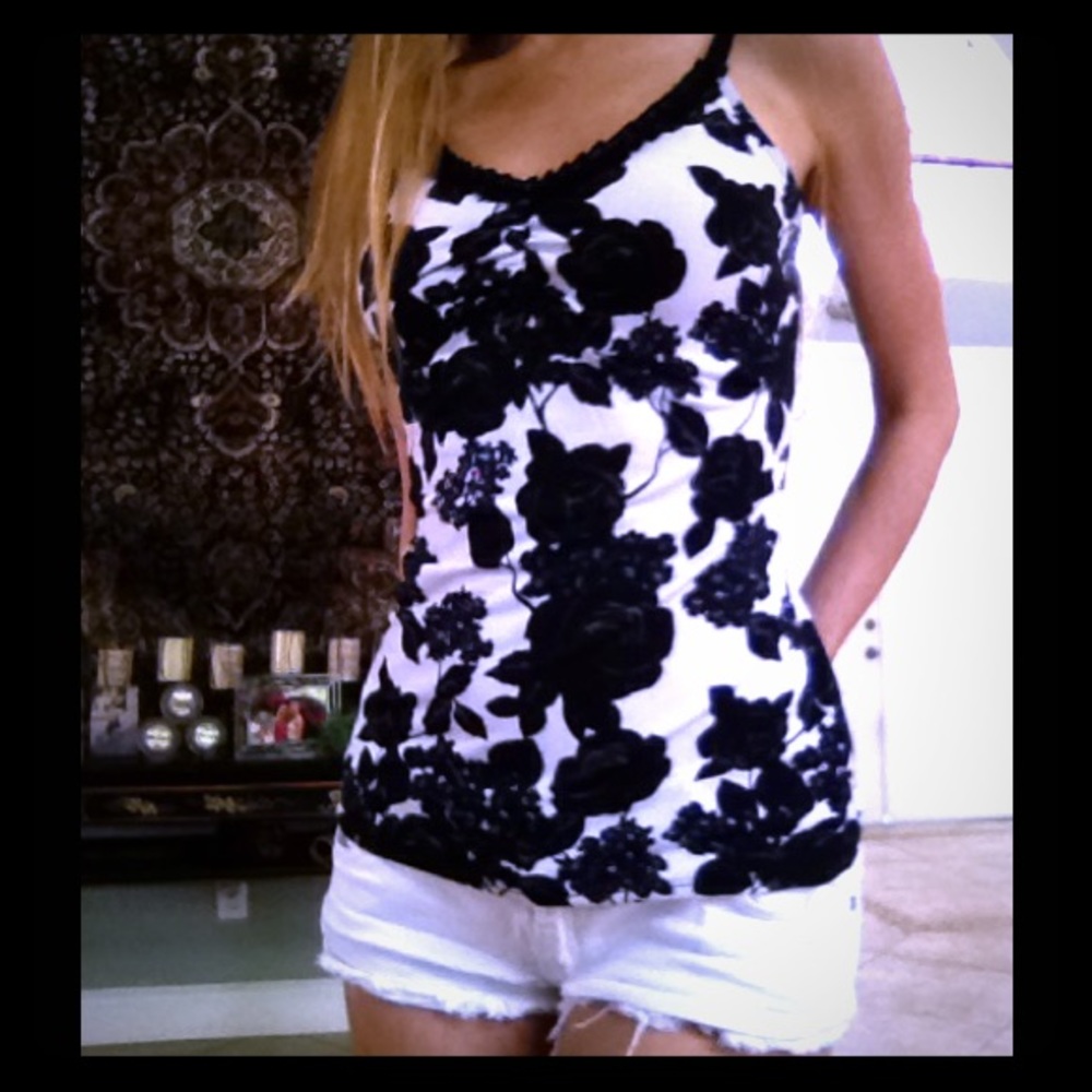 White House black market tank top