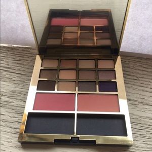 NEW Estée Lauder Eyeshadow Palette