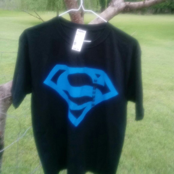 New t shirt - Picture 1 of 2