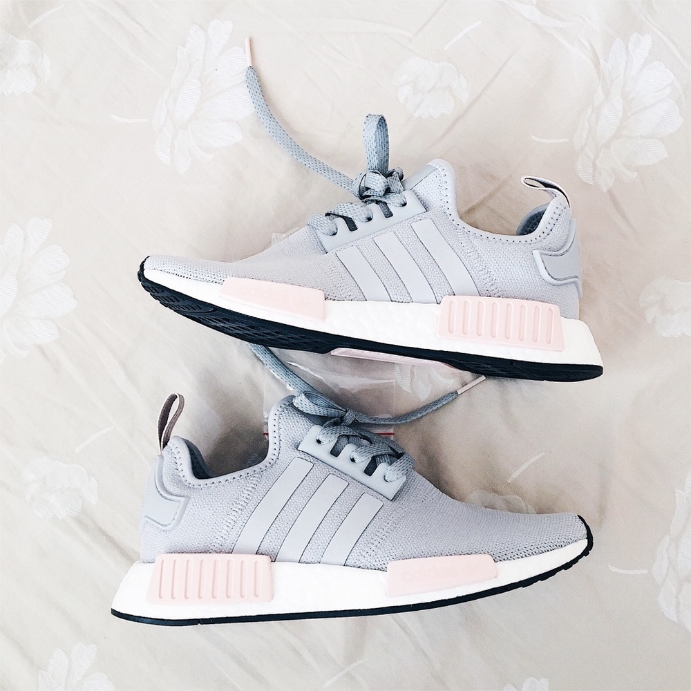 ❌SOLD TO Poramaporn❌ adidas NMD vapour pink