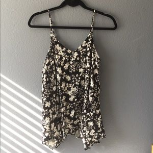 Black and white floral print tank top