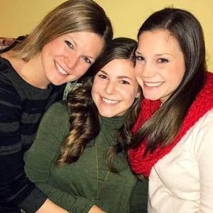 Meet your Posher, Caitlin