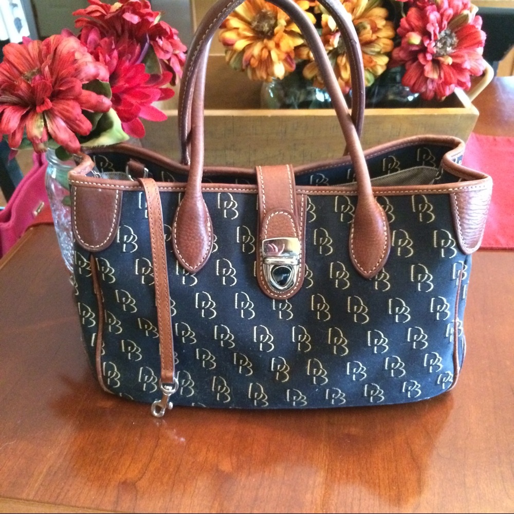 Dooney and Bourke Satchel Bag