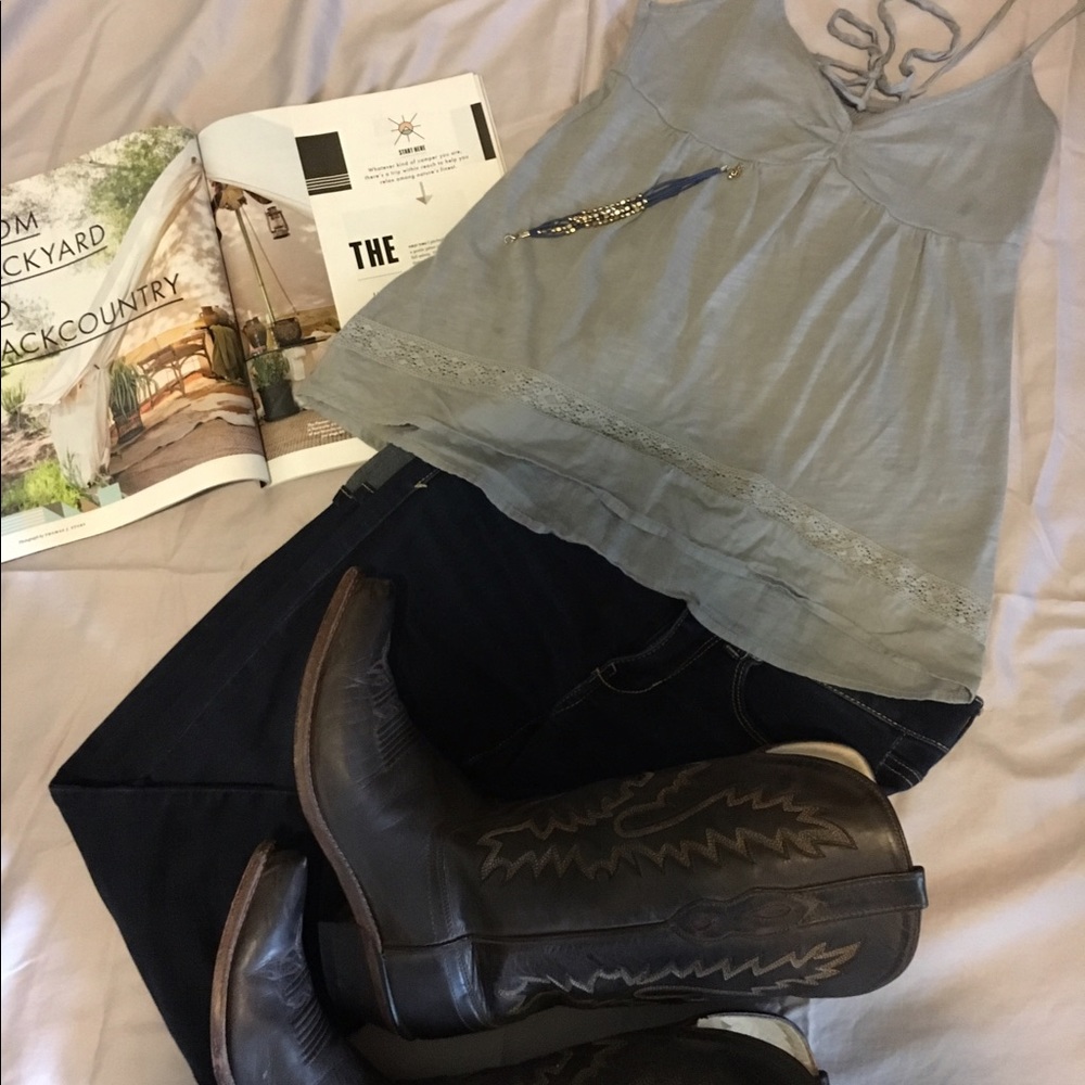 🍁🍂American eagle relax fitted shirt. - Picture 2 of 2