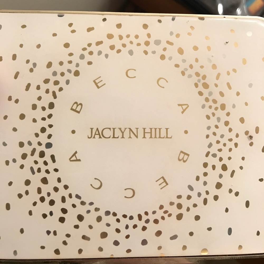 Becca highlighter