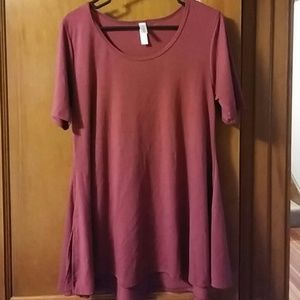 Lularoe top