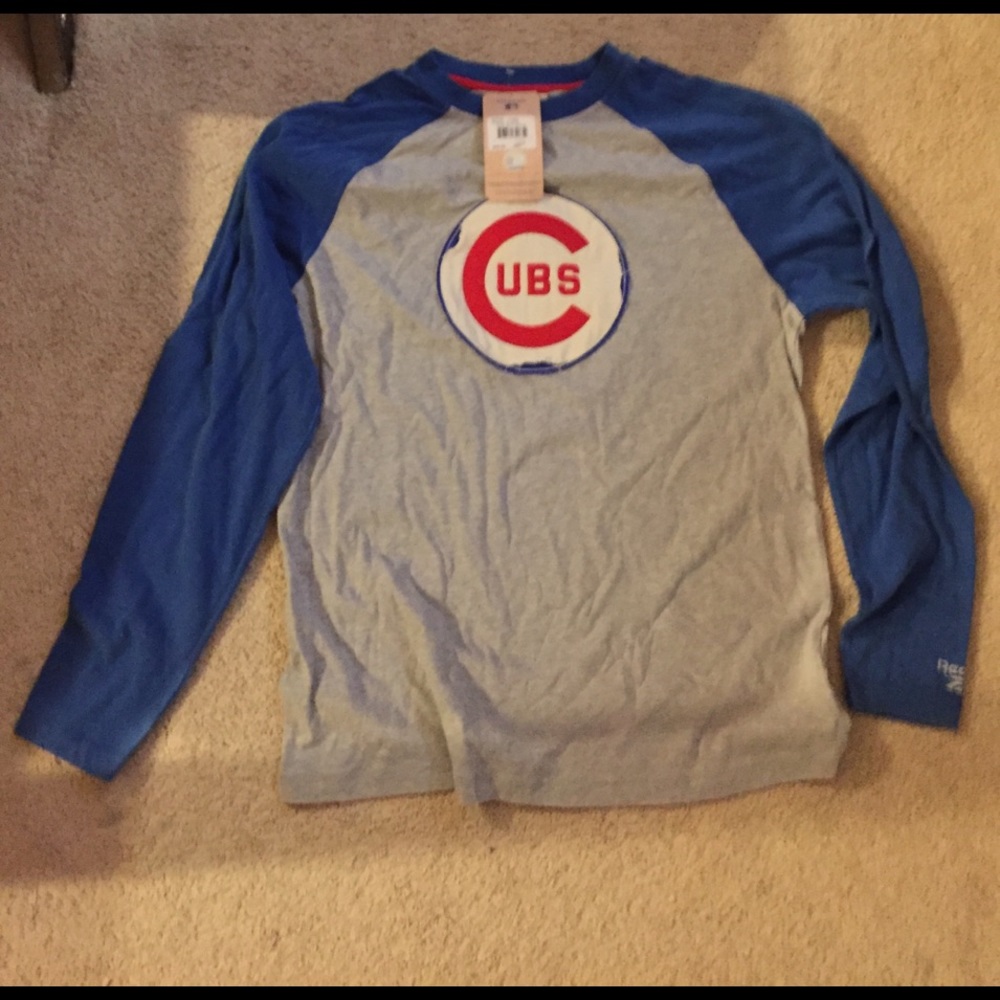 Men's Chicago Cubs baseball long sleeve