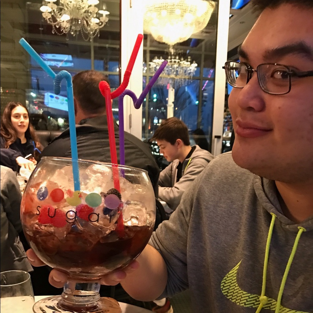 Meet your Posher, Phillip