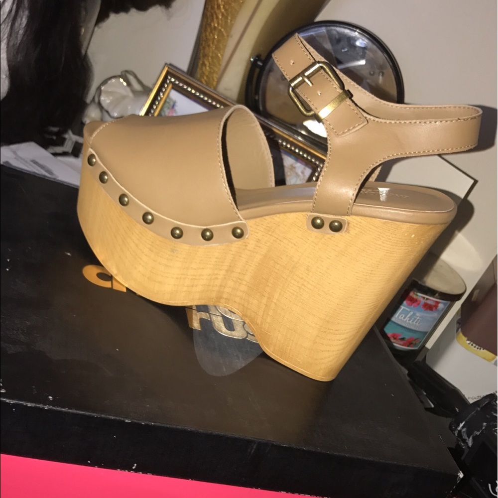 Tan wedge sandals