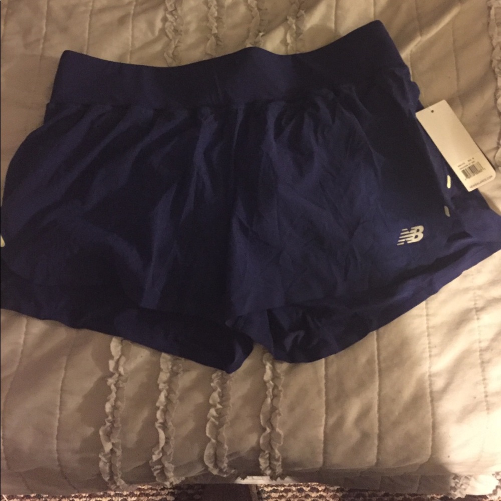 Flash sale!!New balance precision shorts