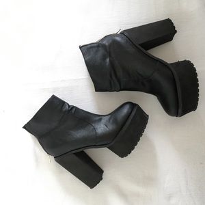 Bad Ass Platform boots!