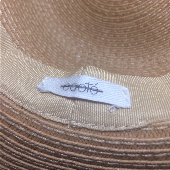NWOT U/O ECOTE Sun hat cruisewear - Picture 3 of 5