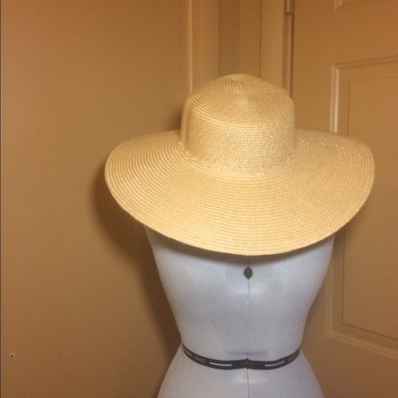 NWOT U/O ECOTE Sun hat cruisewear - Picture 4 of 5