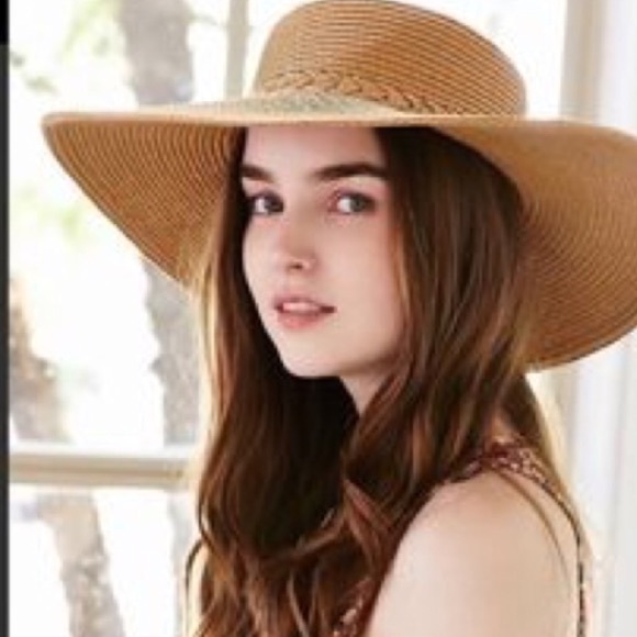 NWOT U/O ECOTE Sun hat cruisewear - Picture 5 of 5