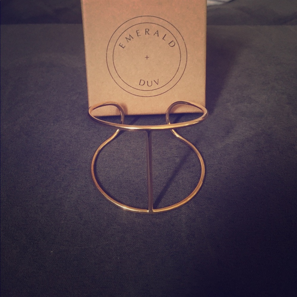 Emerald + Duv cufflet