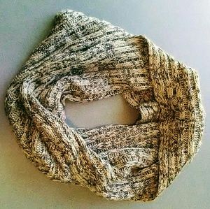 A brown knitted infinity scarf??