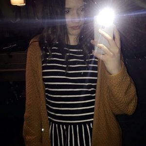 Meet your Posher, Riley