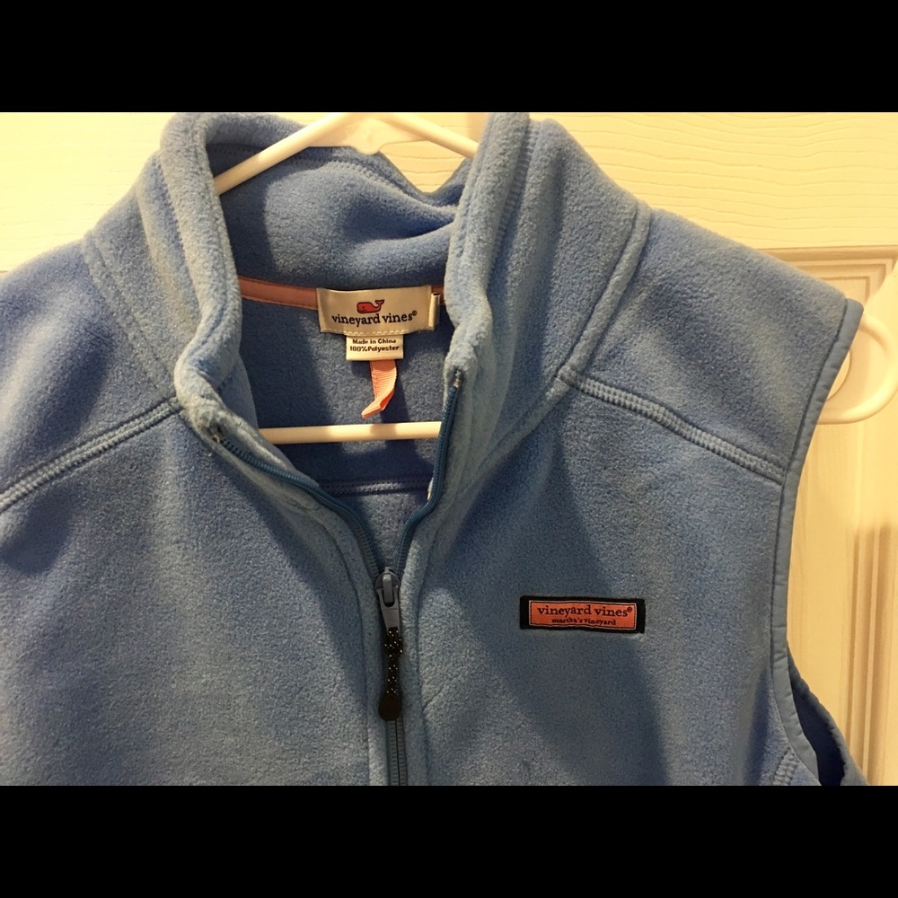 fleece vineyard vines vest