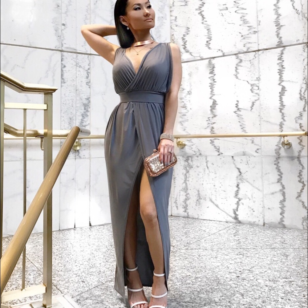 Grey Dress - Picture 2 of 5