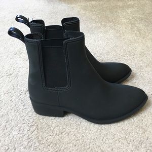 Jeffrey Campbell Black Matte Chelsea Boots