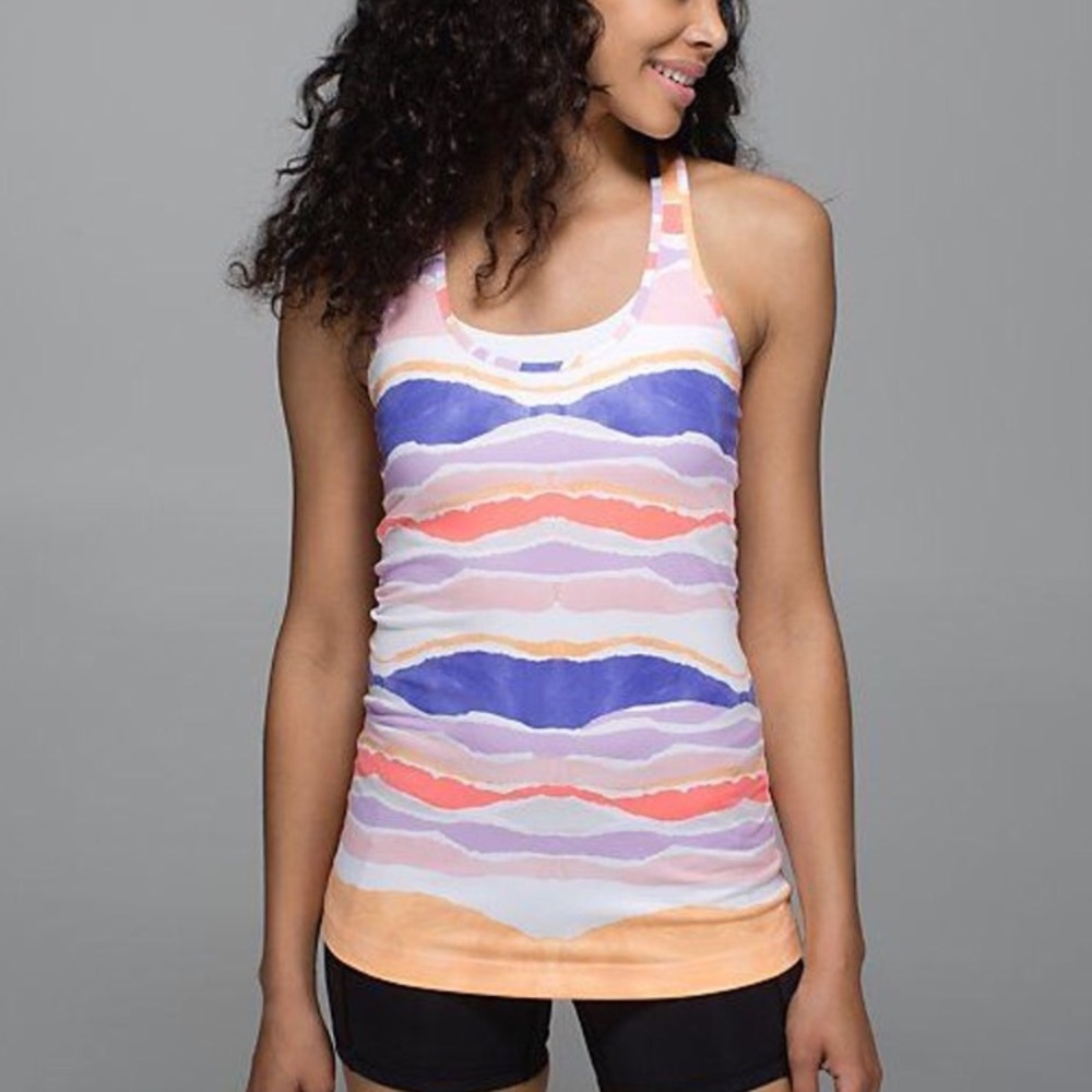 LULULEMON size 4 CRB