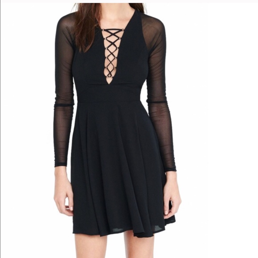 Express criss cross dress