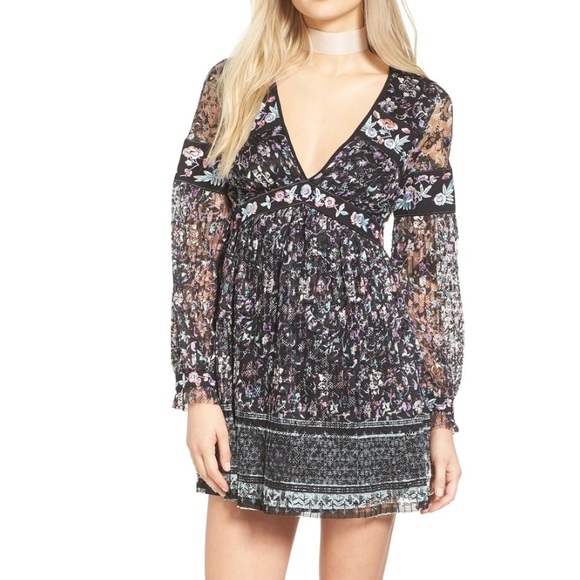 Free People Dresses & Skirts - Free People Cherry Blossom mini dress