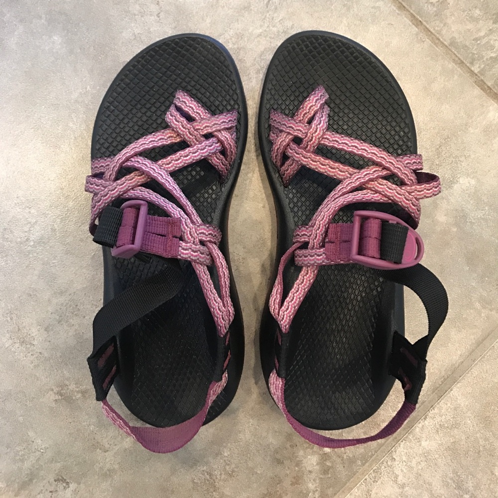 Women size 7 chaco sandals
