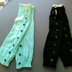 2 pairs of leg-warmers??