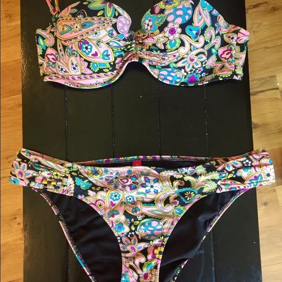 Victoria's Secret Bandeau Strapless Bikini m 34C - Picture 2 of 4