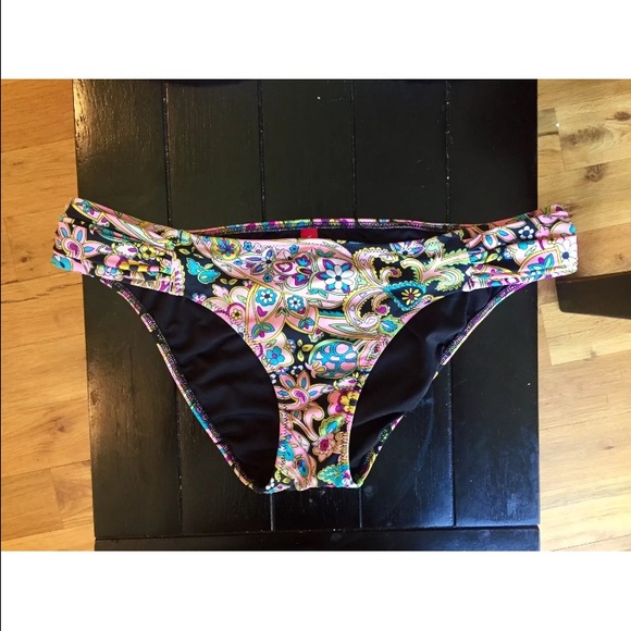 Victoria's Secret Bandeau Strapless Bikini m 34C - Picture 4 of 4