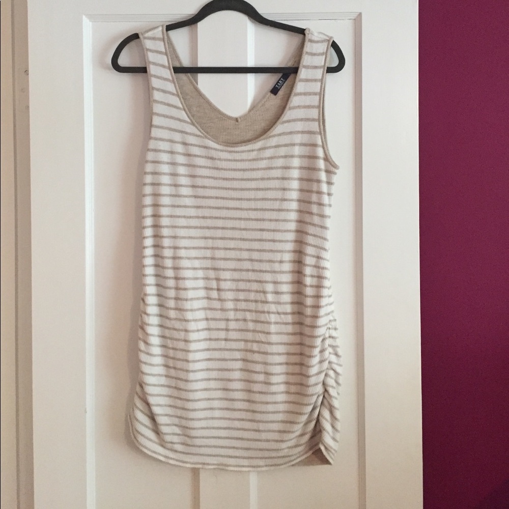 Tart maternity shirt