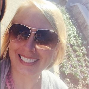 Meet your Posher, Brandi