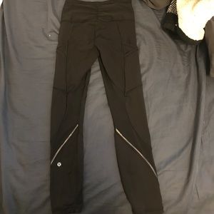 Lululemon Pant Size 4