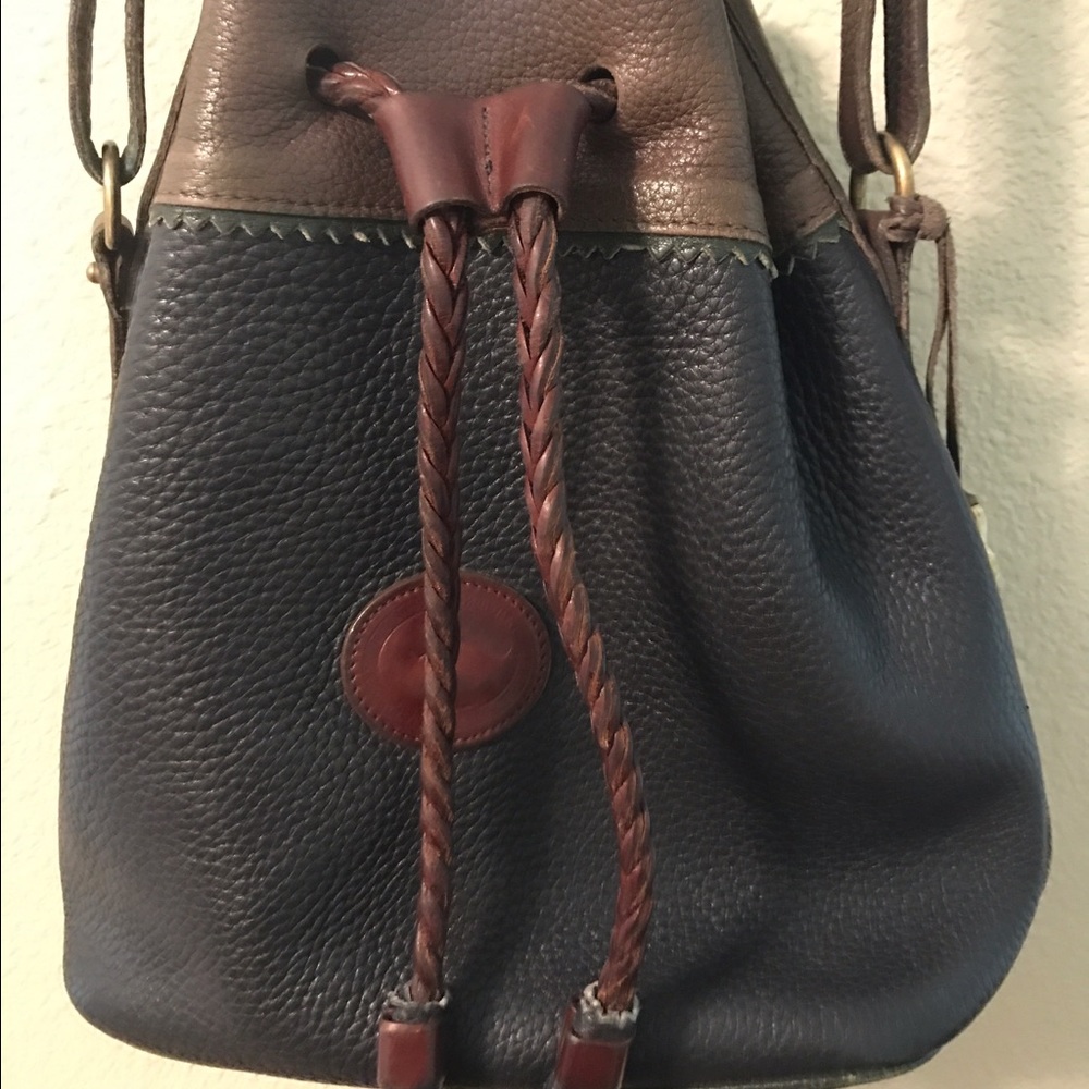 Vintage Dooney & Bourke purse