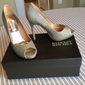 Badgley Mischka Kassidy II Pump size 7