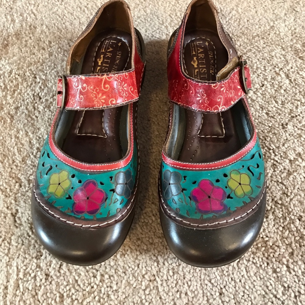 L'artiste spring step "Dexter" shoe. Size 39