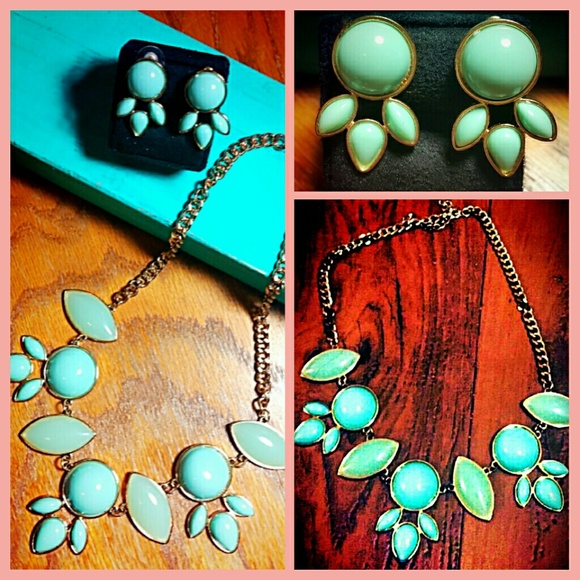 Teal Cabochon Statement Necklace & Earrings Set Gold Tone Chain Jewelry Vintage - Picture 8 of 15