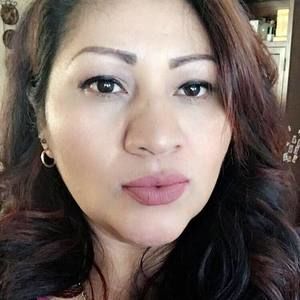 Meet your Posher, Mirna