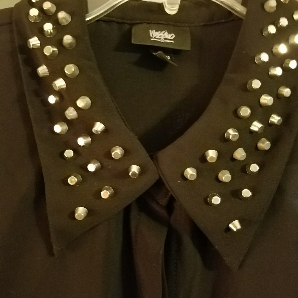 Mossimo sheer studded blouse - Picture 2 of 3