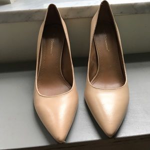 Beige pumps