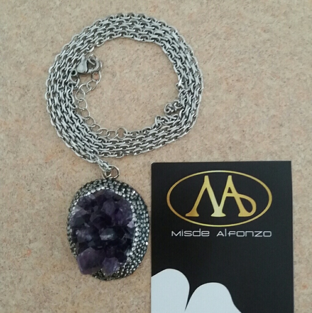 Necklace stainless steel and amatiste druzzy charm