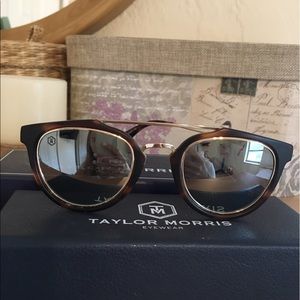 Sunglasses - Taylor Morris